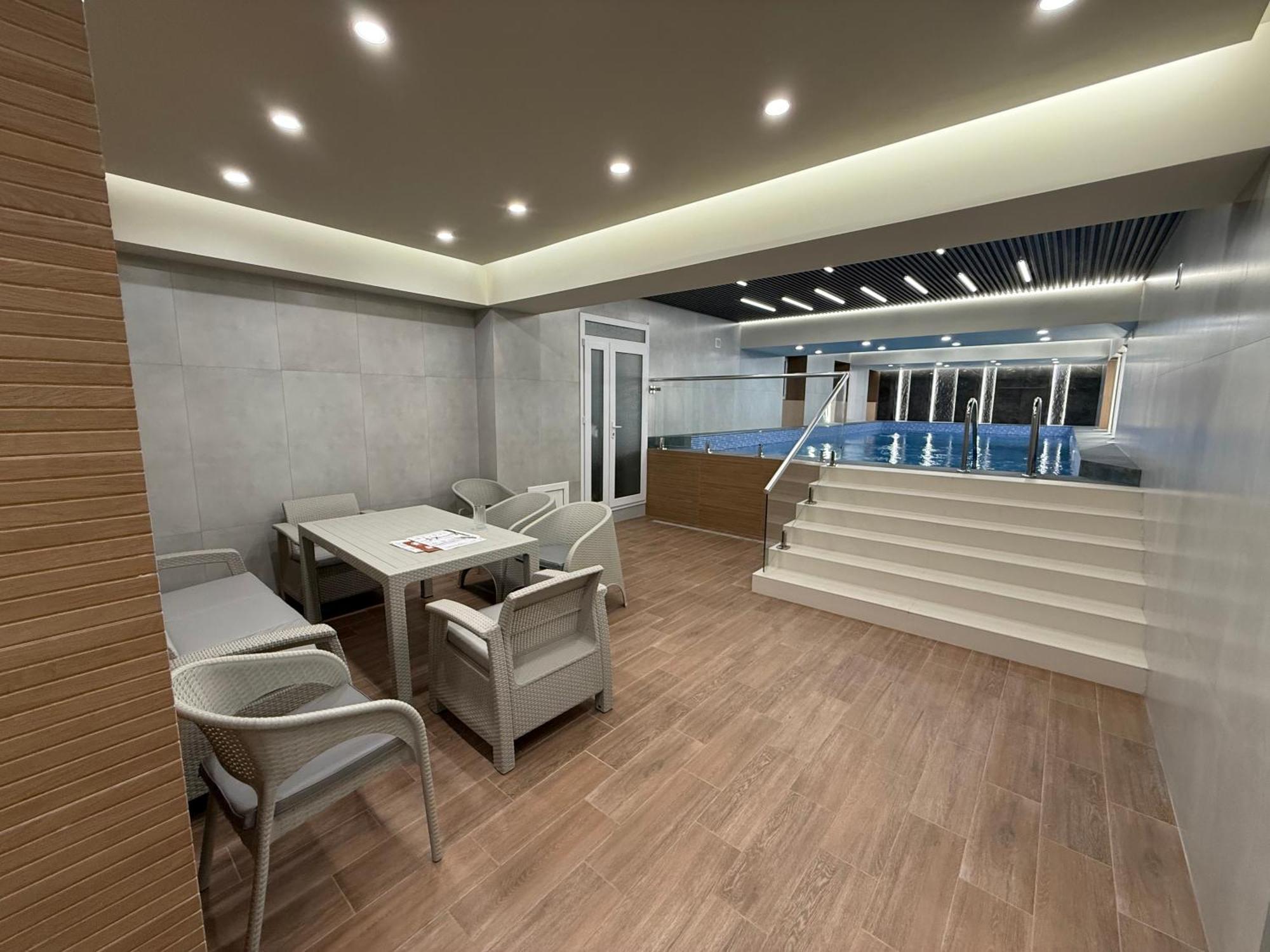 Araks Hotel Complex Ghiumri Exterior foto